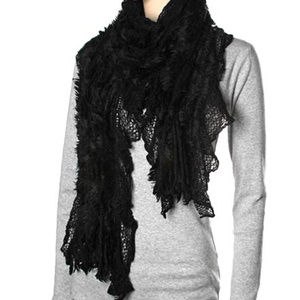 Black / 100% Acrylic / Ruffle Muffler W/ Fur
